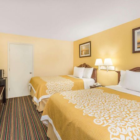Days Inn By Wyndham Mt Pleasant-Charleston-Patriots Point Zewnętrze zdjęcie