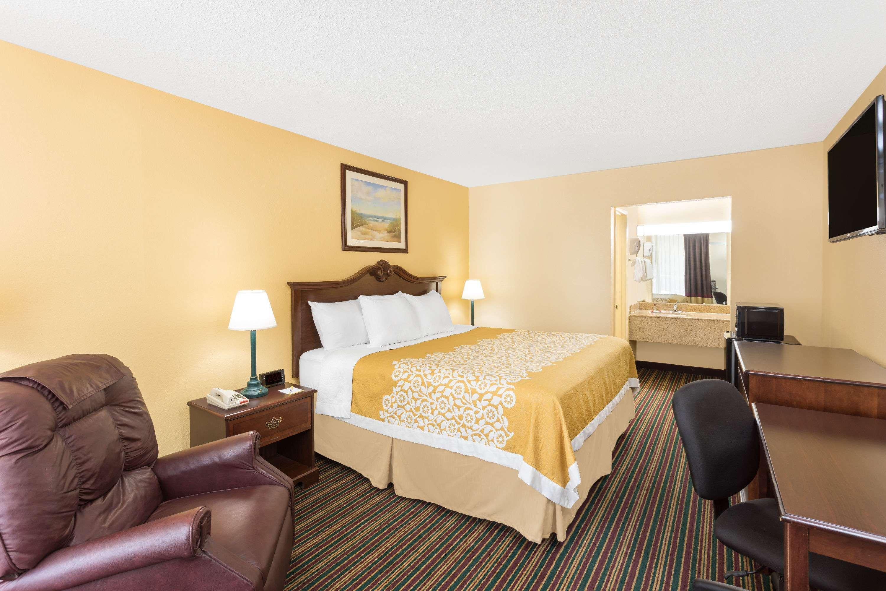 Days Inn By Wyndham Mt Pleasant-Charleston-Patriots Point Zewnętrze zdjęcie