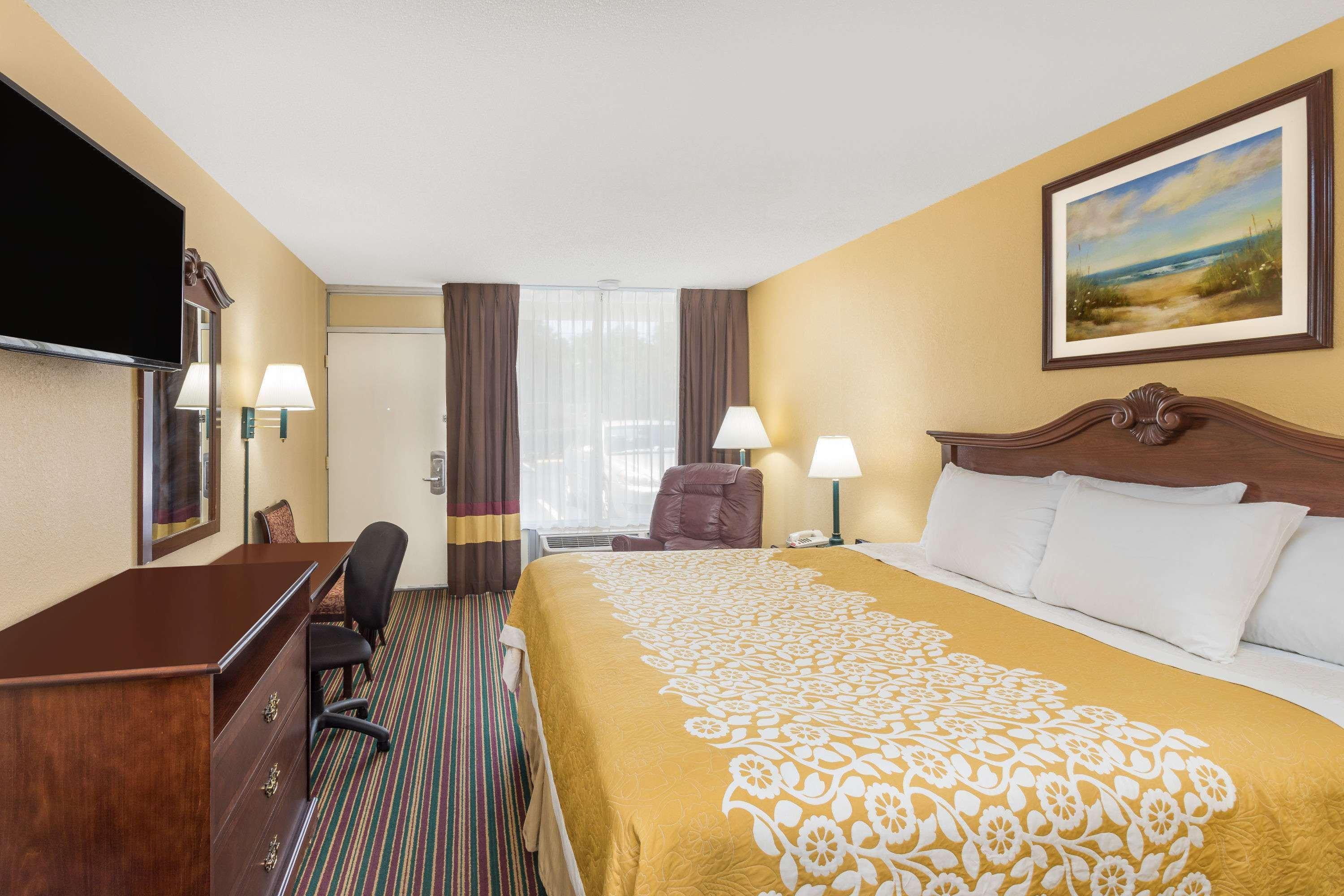 Days Inn By Wyndham Mt Pleasant-Charleston-Patriots Point Zewnętrze zdjęcie